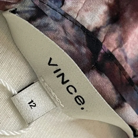 Vince Floral Long Sleeve Dress.NWT. - Picture 4 of 9